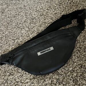Essentials Belt Bag